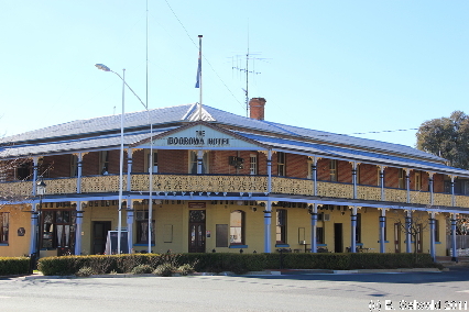 BOOROWA20110626 105838