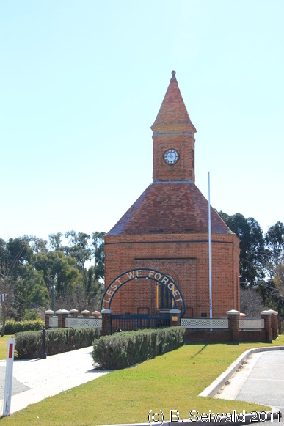 BOOROWA20110626 114648