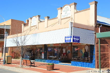 BOOROWA20110626 115642