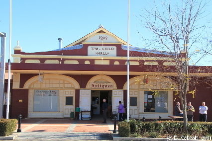 BOOROWA20110626 115900