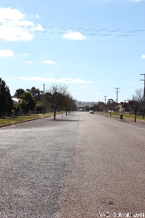 BOOROWA20110626 130005