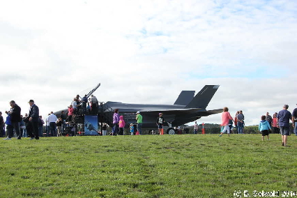 CanberraAirportOpenDay20140406 102906