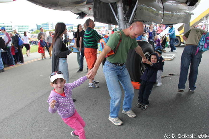 CanberraAirportOpenDay20140406 115230