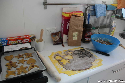 ChristmasBakery20141221 103739