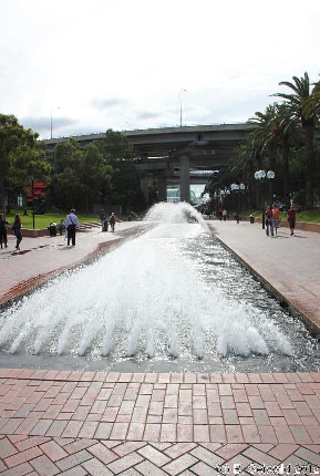 SYDNEY20120426 134005
