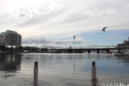 SYDNEY20120426 140044