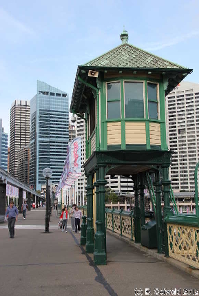 SYDNEY20120426 154847