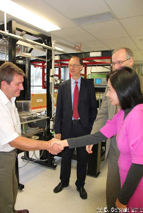 LABVISIT20130325 103527