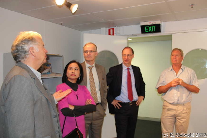 LABVISIT20130325 103942