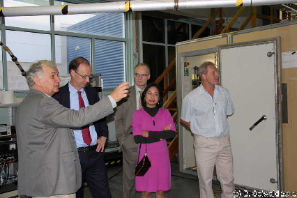 LABVISIT20130325 105337