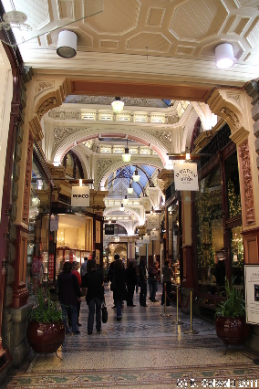 MELBOURNE20110702 092142