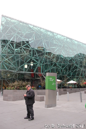 MELBOURNE20110703 144444