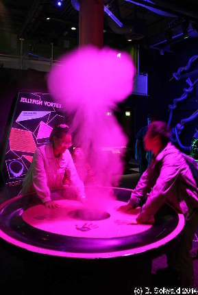 Questacon20140330 101412