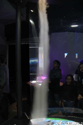 Questacon20150607 124808