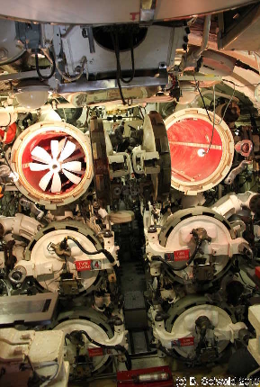 HMAS Onslow20130831 105809