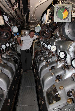 HMAS Onslow20130831 111017