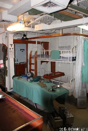 HMAS Vampire20130831 114417
