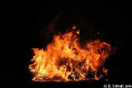 WamboinBonfire20140920 183956